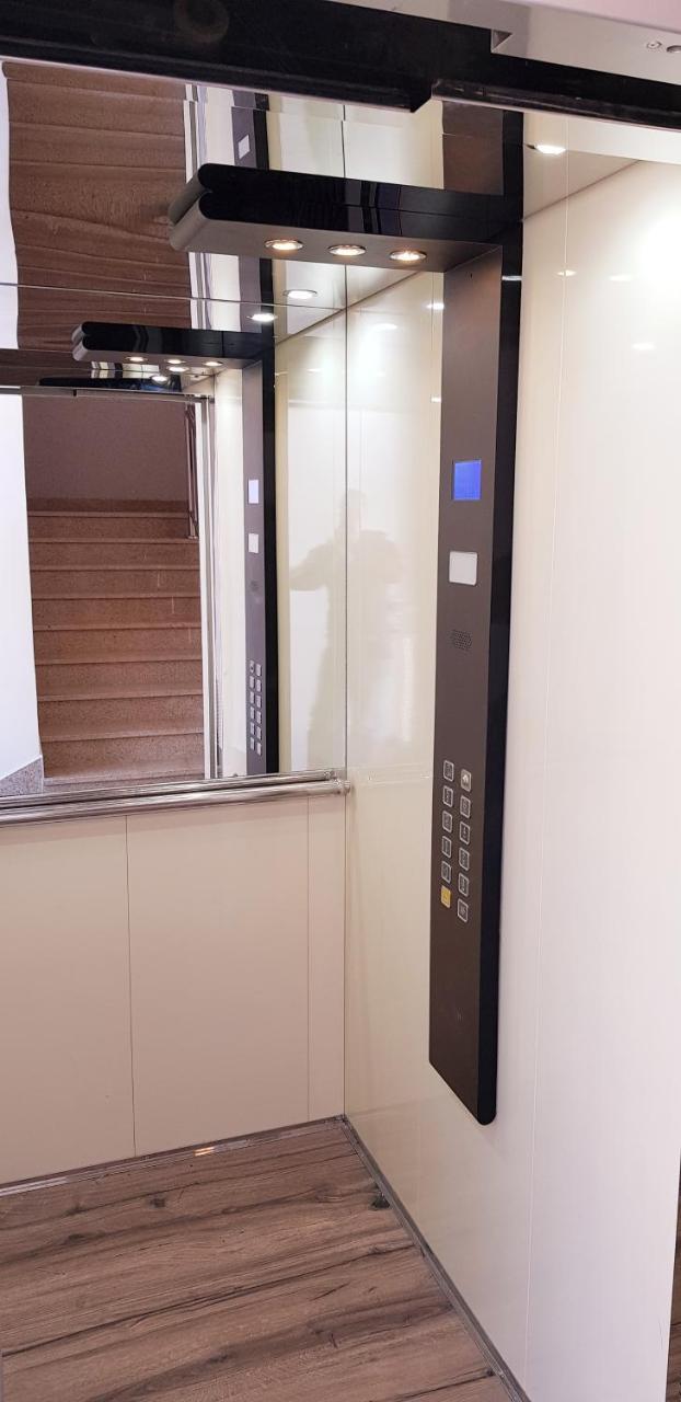 Pjerotic Apartment Budva Ngoại thất bức ảnh